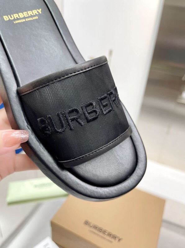 Burberry Slippers